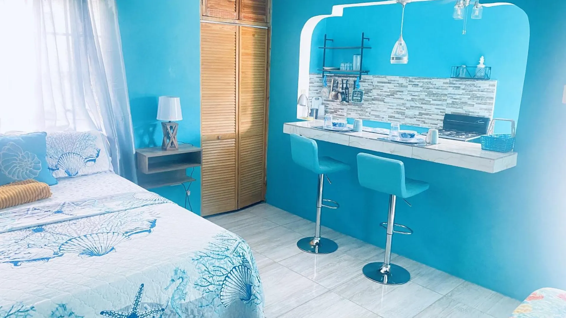 Yanceylargo Estate - Newly Built Modern 1 Bedroom Suite Villa Montego Bay
